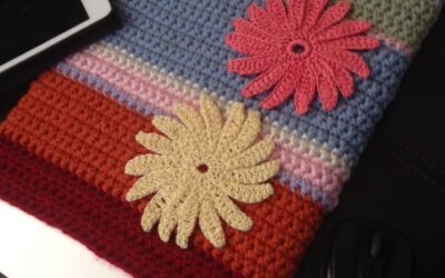 Free 9in*13in Laptop Sleeve Crochet Pattern